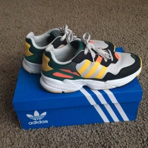 Adidas Yung 96 gold and green size 9 US